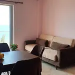 Daire Sea View Vacation *