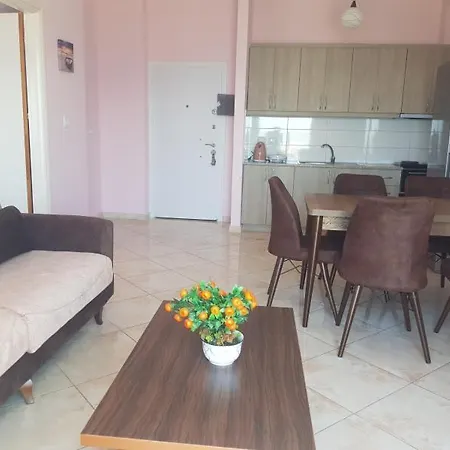 Daire Sea View Vacation *