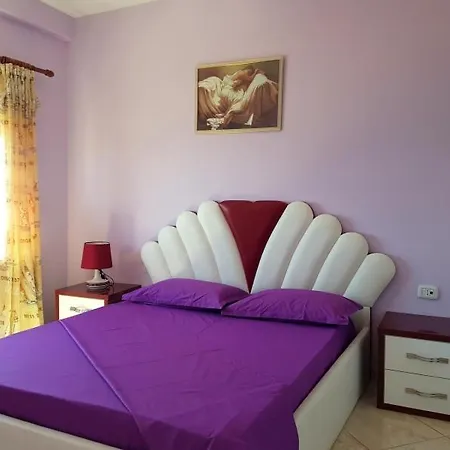 Sea View Vacation Apartment *
