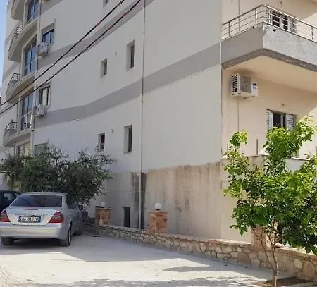 Sea View Vacation Apartment Sarande