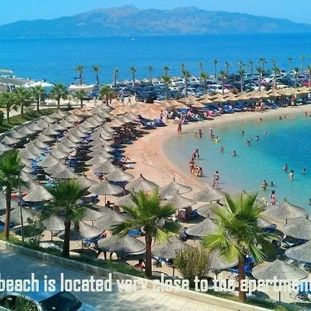 Sea View Vacation Apartment Apartment *